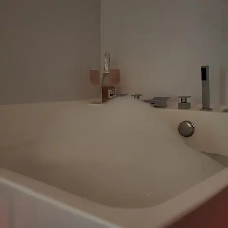 アパート Hermes Sauna Jacuzzi グダニスク