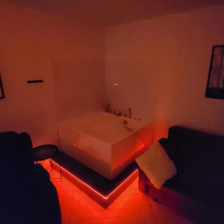 Hermes Sauna Jacuzzi 公寓 格但斯克