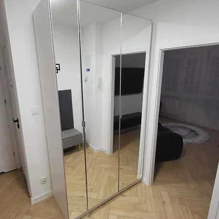 公寓 Hermes Sauna Jacuzzi 格但斯克
