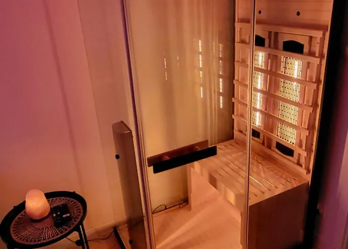 Hermes Sauna Jacuzzi *