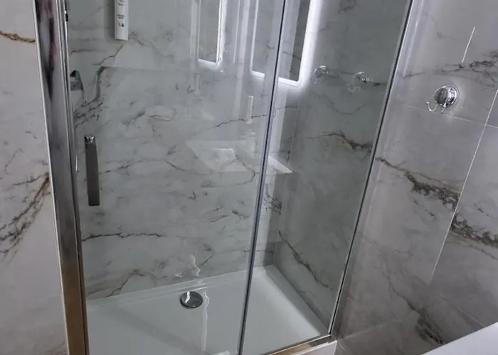 Hermes Sauna Jacuzzi